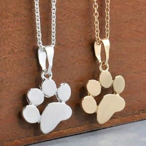 1pc Stainless Steel Creative Paw Print Pendant Necklace For Women Silver