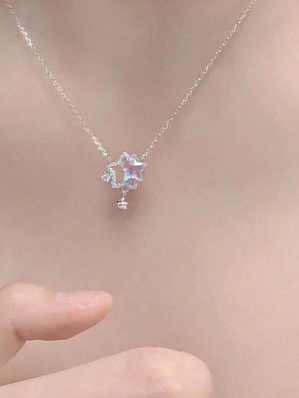 1pc Iridescent Star Necklace, New Trendy Collarbone Chain Of High-Grade Feeling For Women In Summer Silver