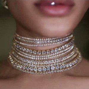 1pc High-End Exquisite Short Choker Necklace With Shiny Rhinestones Chain