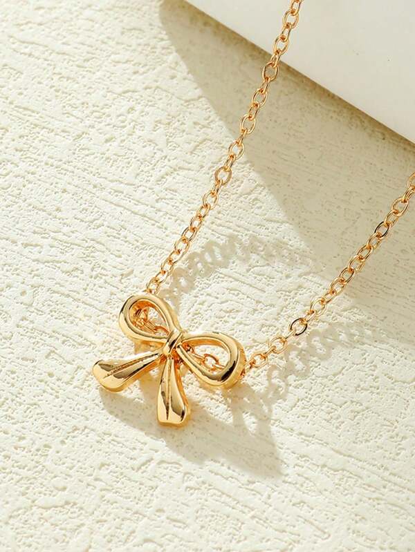 14K Bow Pendant Necklace Gold